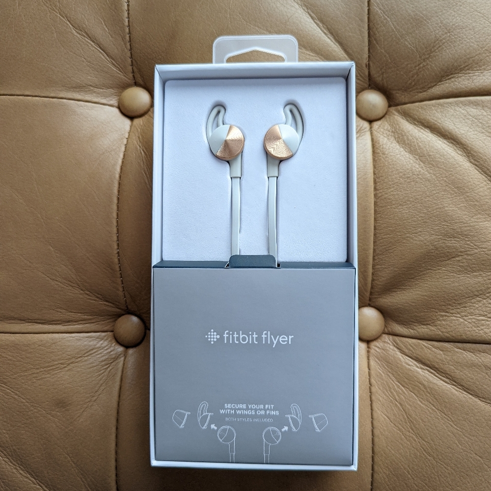 Fitbit flyer white and rose gold Wireless headphones